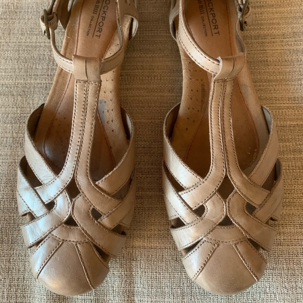 Rockport Cobb Hill T-Strap Leather Flats - 8.5